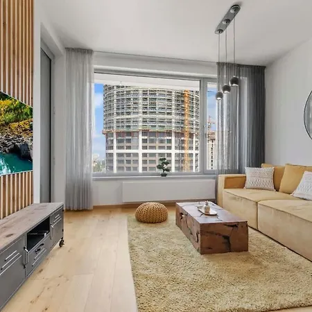 Skypark's Elite Apartmán
